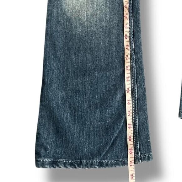 Route 66 Jeans Women's Size 12 Blue Flare Curvy Fit Low Rise Flap Pocket… - Picture 12 of 13